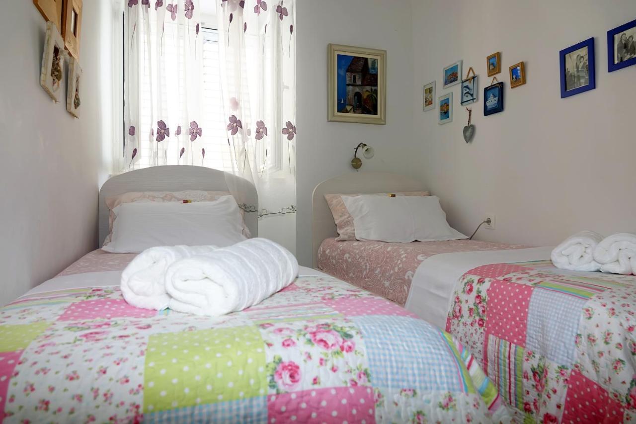 Two-Bedroom Apartment In The Centre Makarska Extérieur photo